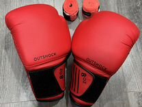 Боксерские перчатки Outshock 8oz + бинты