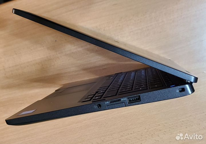 Ноутбук Dell latitude 13 8g 256g 2-in-1 сенсорный