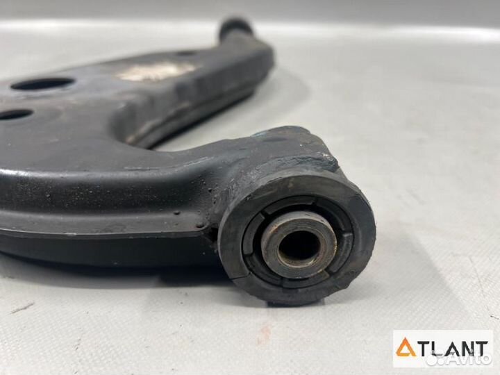 Рычаг передний правый mazda bongo friendee