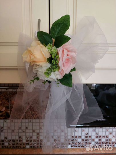 Украшения на машину, на зеркала