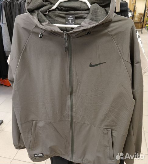 Спортивный костюм мужской nike