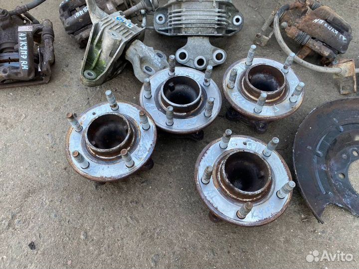 Ступица задние и передние Opel Astra J GTC Ориг GM