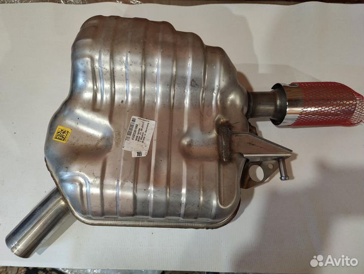 Продаю новый глушитель на Ауди А6