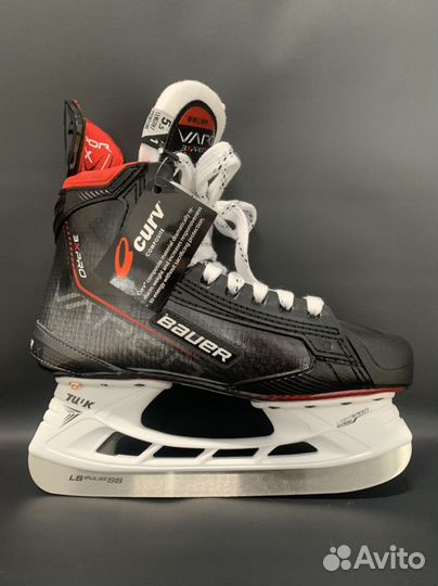 Хоккейные коньки Bauer