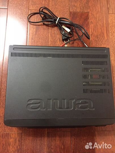Видеомагнитофон aiwa HV-cx7ke