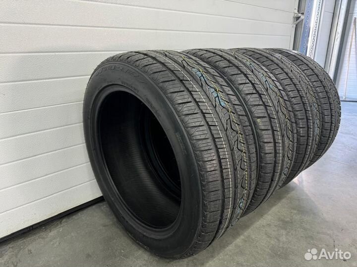 Nitto NT421Q 235/55 R17 99V