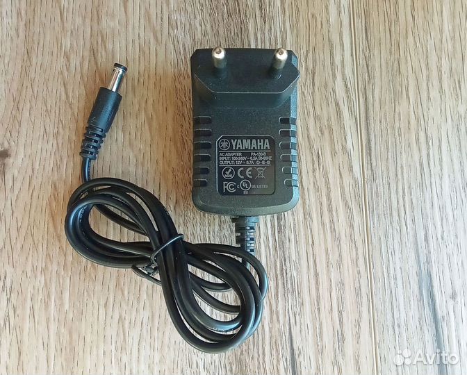 Адаптер питания для пианино Yamaha P-80 (PA-3B)