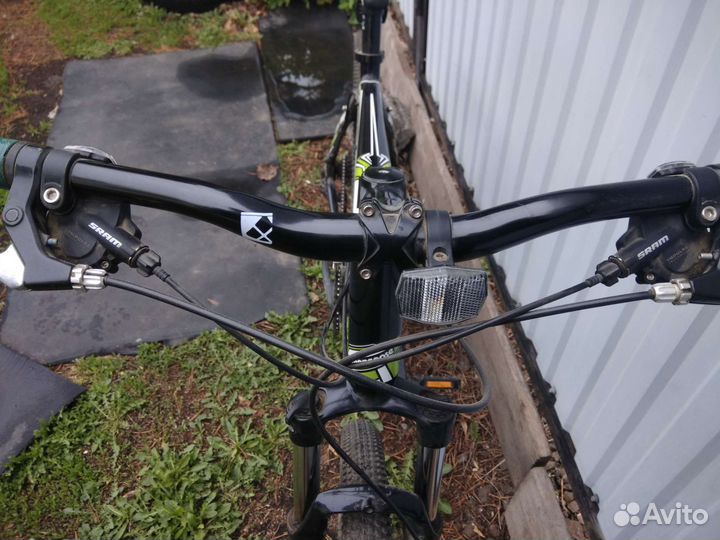 Велосипед Mongoose