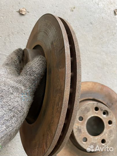 Суппорт передний freelander 2