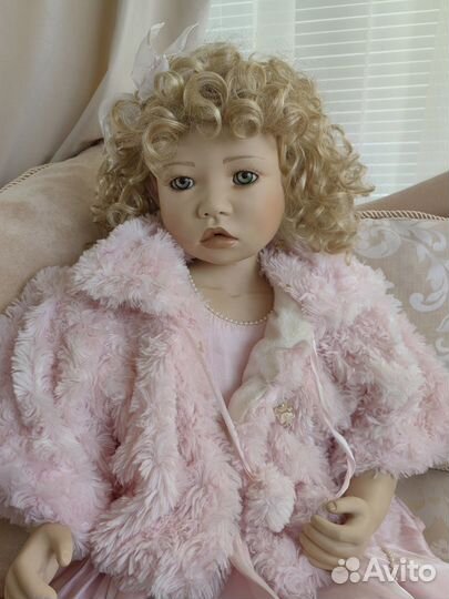 Кукла фарфоровая большая