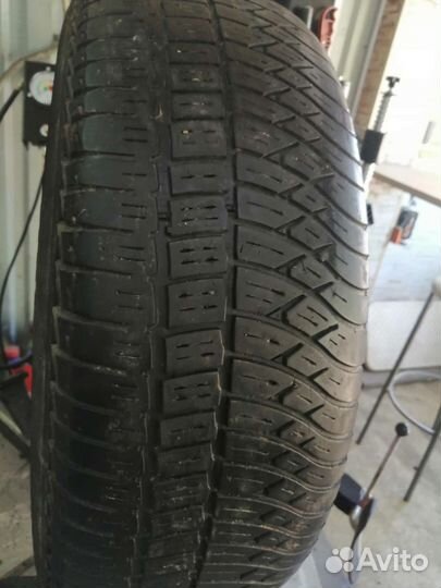 Goodride AZ 171 215/65 R16