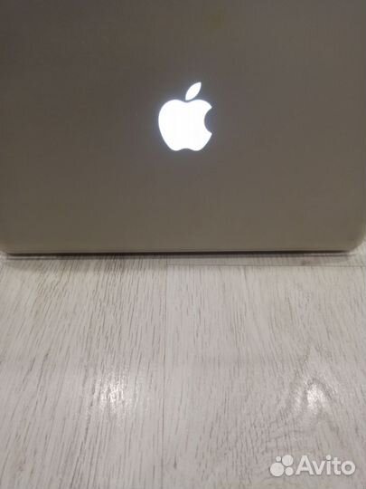 Apple MacBook Pro 13 2012 mid
