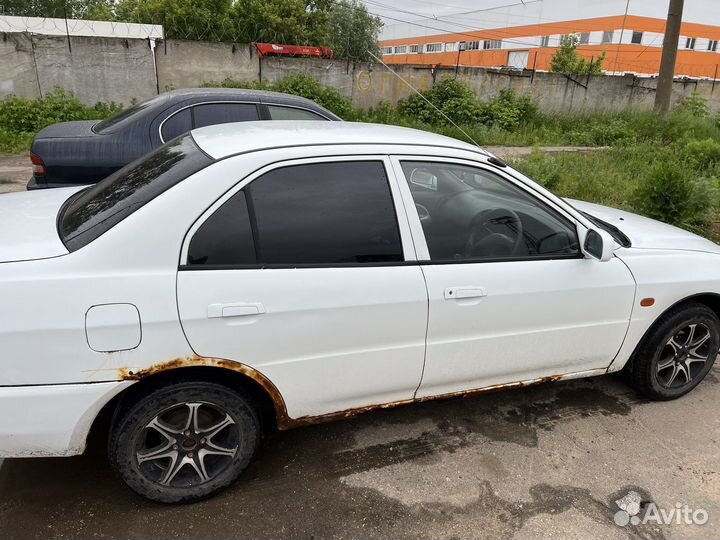 Mitsubishi Lancer 1.3 AT, 1997, 320 000 км