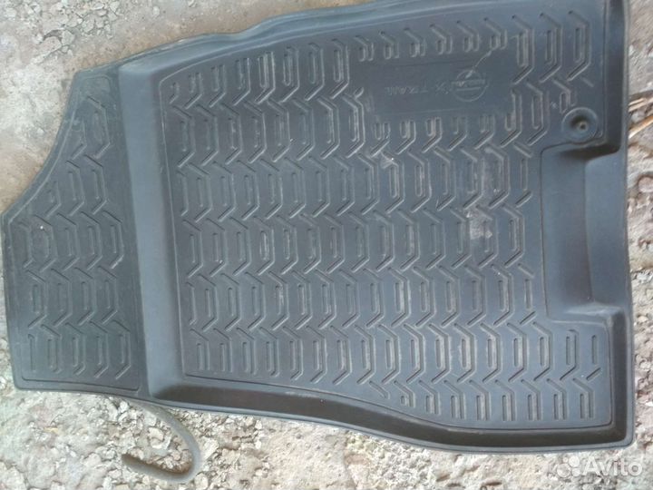 Коврики в nissan x-trail