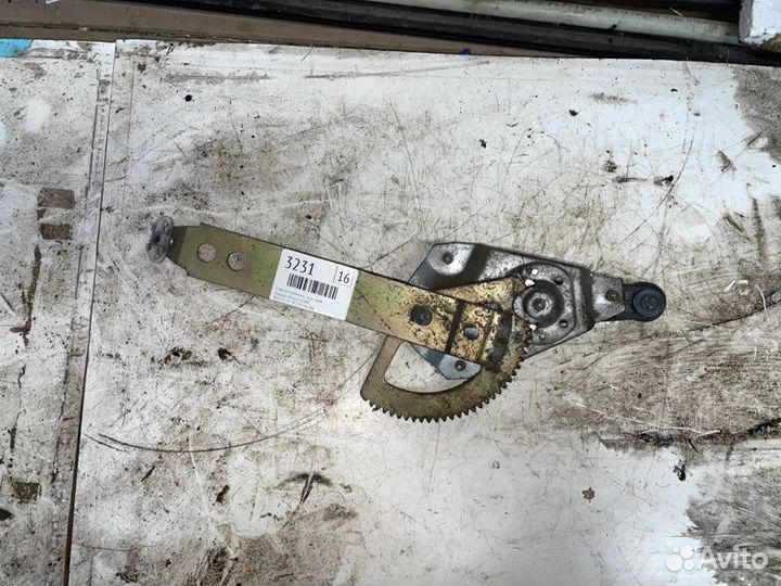 Стеклоподъемник задний правый Daewoo Nexia G15MF