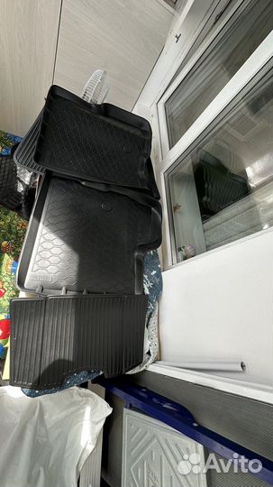 Автомобильные коврики Renault Duster