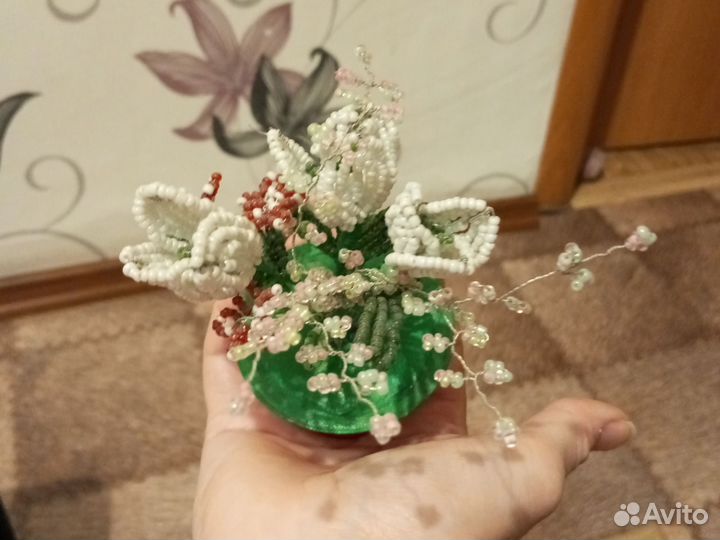 Цветы в горшках