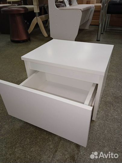 Тумба прикроватная белая Мори