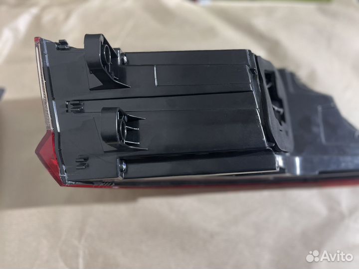 Фонарь задний правый skoda kodiaq