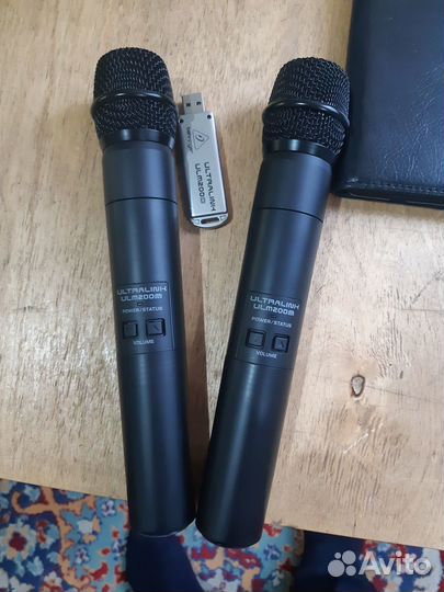 Продаю behringer ultralink ULM202USB