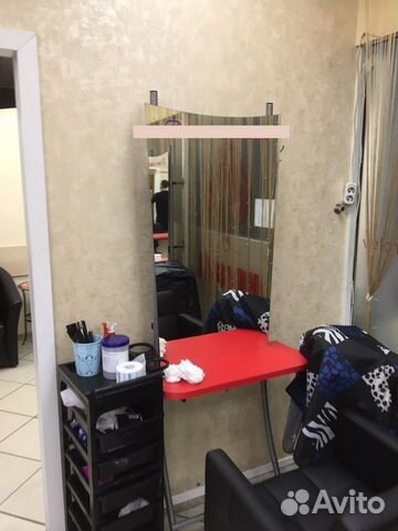 Зеркало для парикмахерской