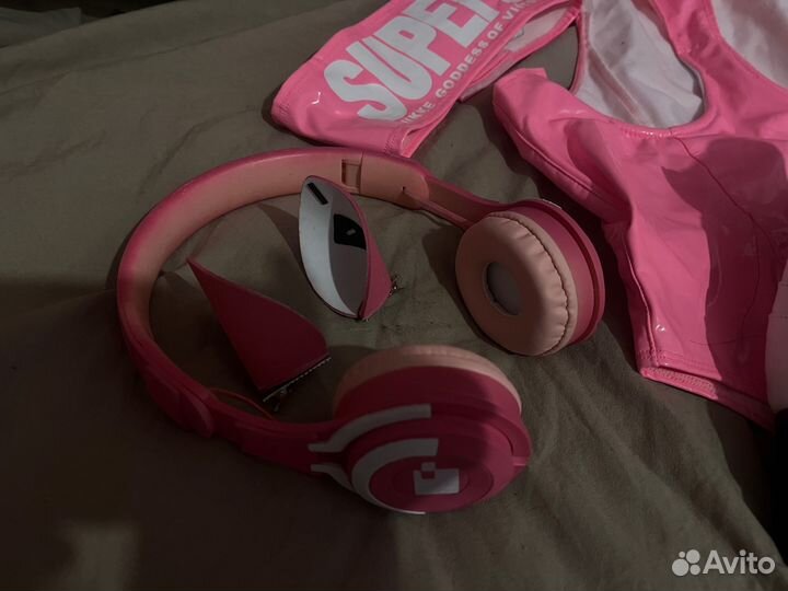 Косплей Алисы из игры Nikke