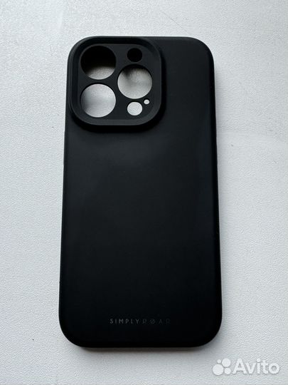 Силиконовый плотный чехол для iPhone 15 pro