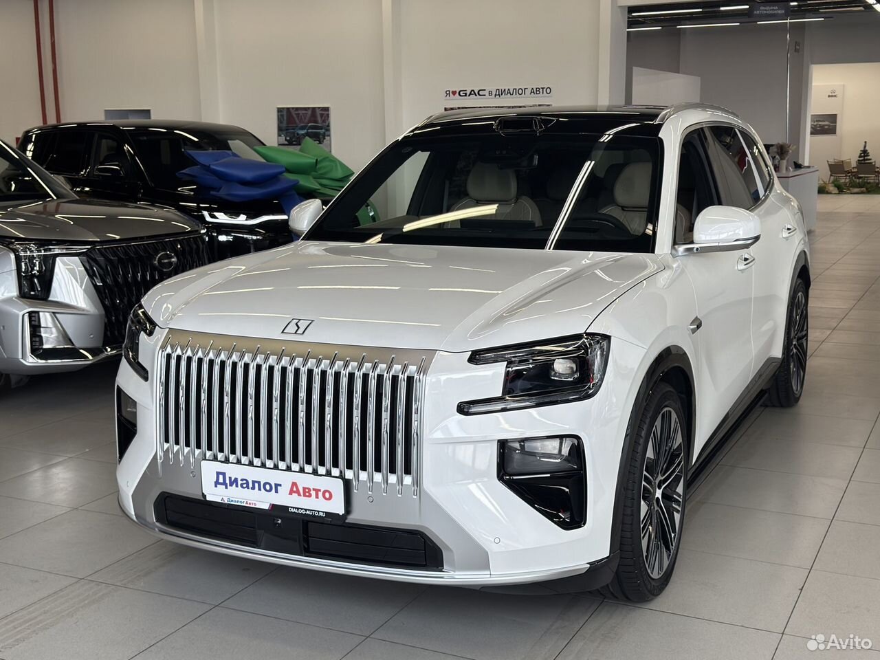 Zeekr 8X 2.0 AMT, 2026, 912 км