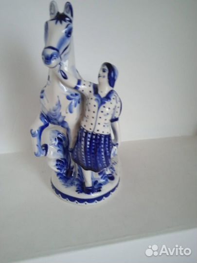 Фигурки гжель