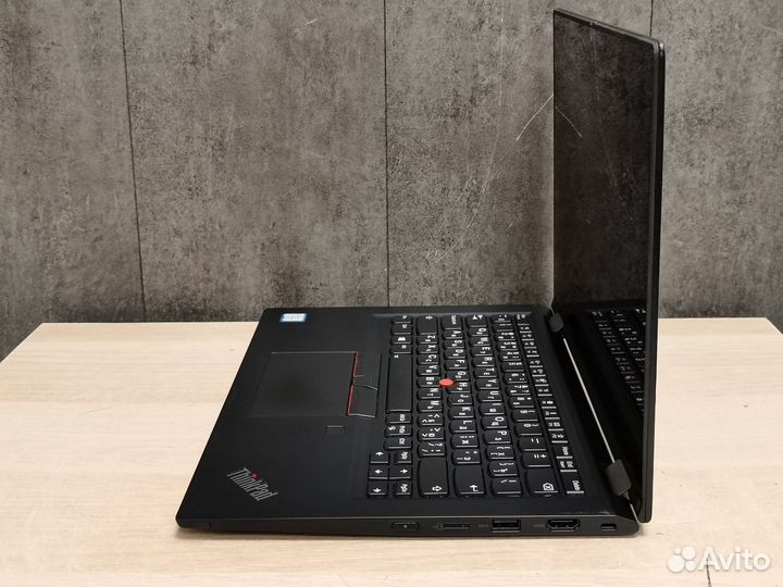 Ноутбук Lenovo ThinkPad x390 Yoga