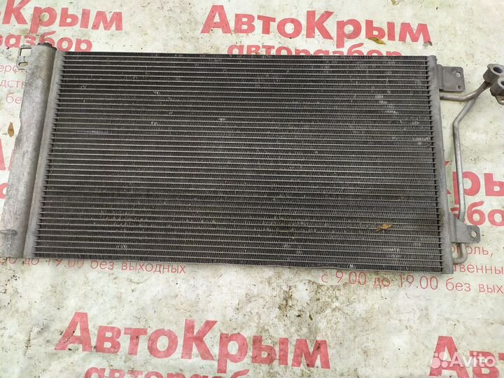 Volkswagen Transporter T5 радиатор кондиционера