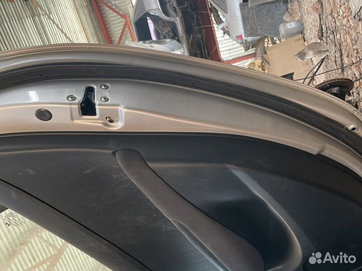 Дверь задняя правая hyundai i20