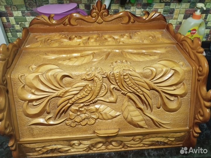 Хлебница деревянная