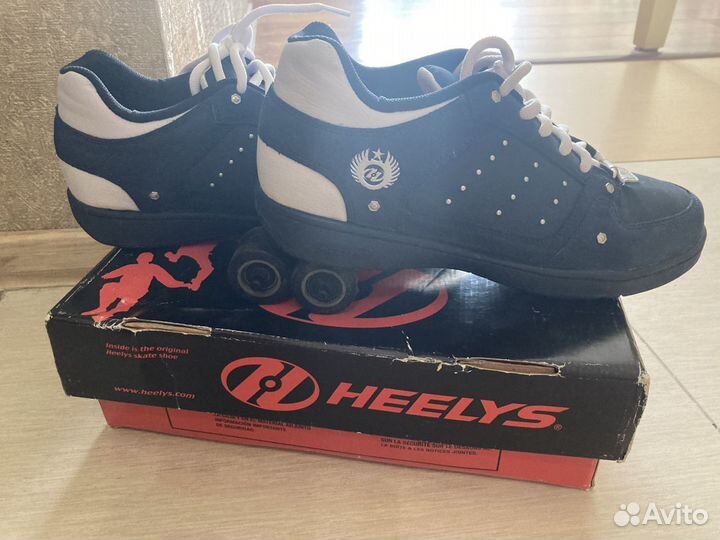 Кроссовки роликовые