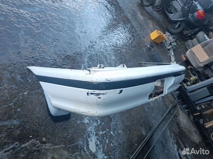 Бампер задний Toyota Corsa