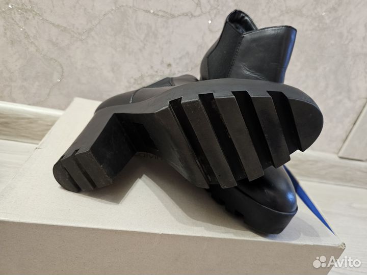 Ботильоны Calvin Klein 39 размер Кожа Зима