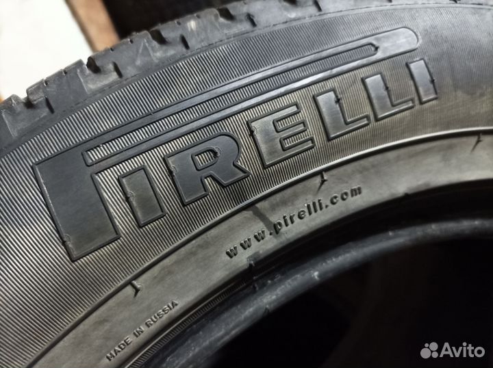 Pirelli Scorpion 215/60 R17