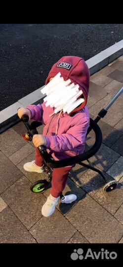 Каталка для детей с ручкой для мамы