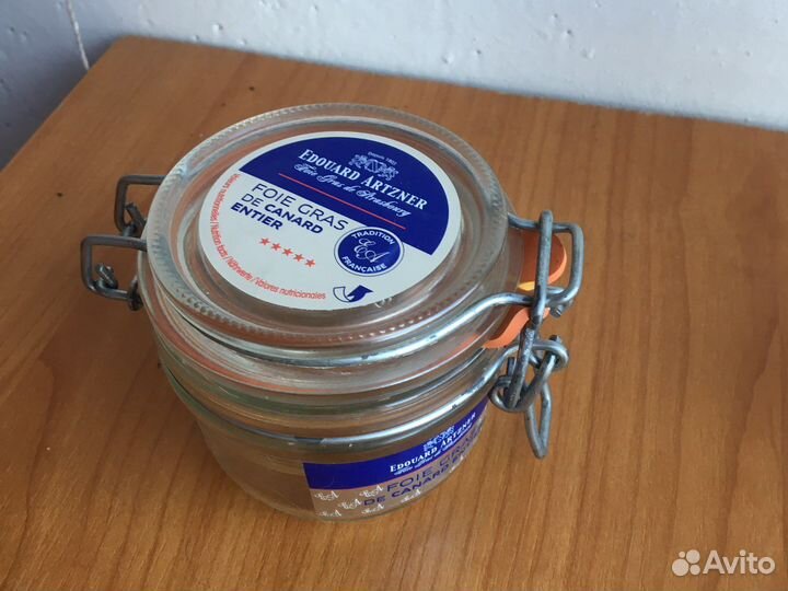 Горшок керамический, банки с резинками и застежкам