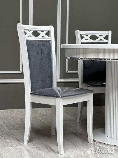 Кухонный стол. Доставка по всей России