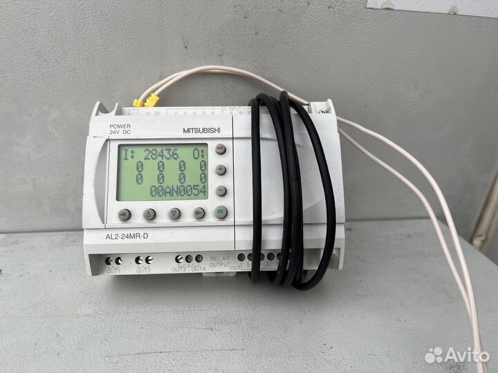 Контроллер Mitsubishi Electric AL2-24MR-D