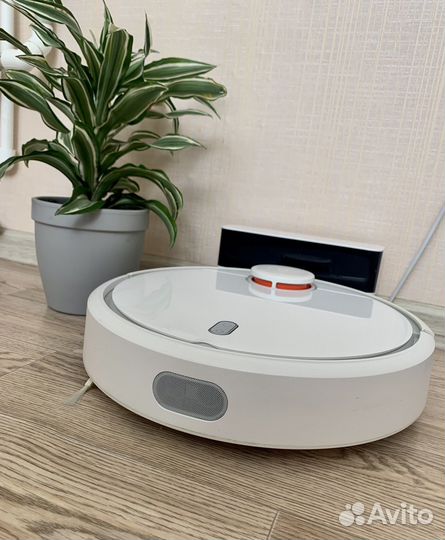 Робот-пылесос xiaomi mi robot vacuum cleaner