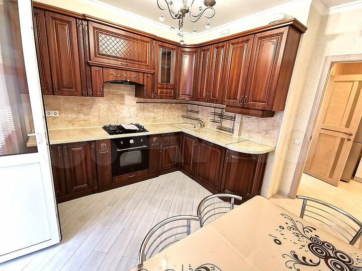 2-к. квартира, 66 м², 5/12 эт.