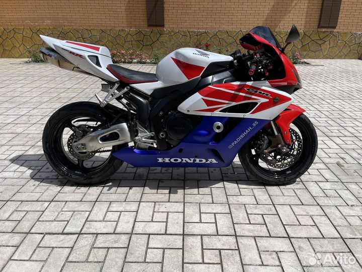 Хонда SBR 1000RR