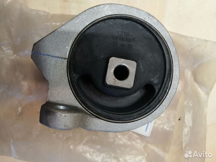 Опора двигателя правая nissan micra K11 1992-2002)