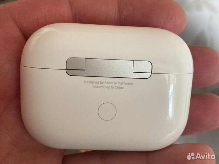 Кейс без наушников для airpods pro