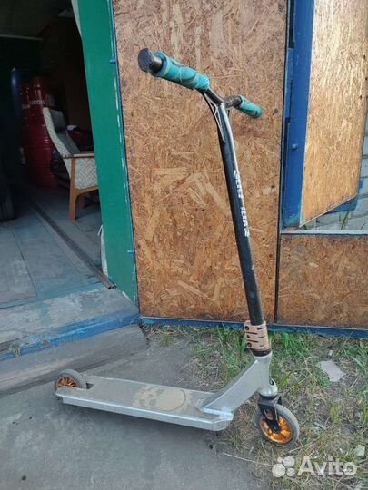 Продам трюковой Самокат explore