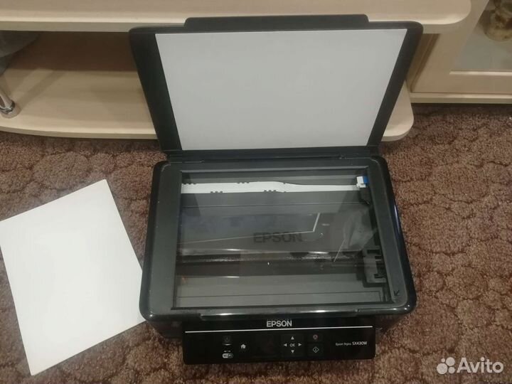 Цветной струйный принтер epson