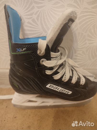Хоккейные коньки bauer