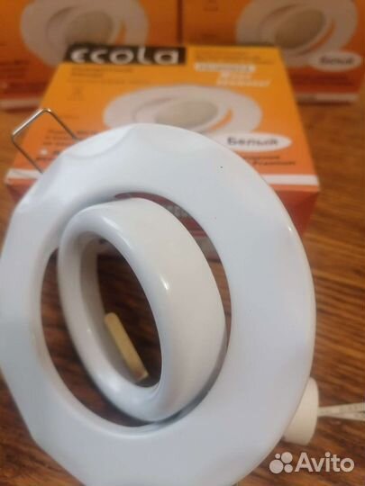 Встраиваемый поворотный светильник